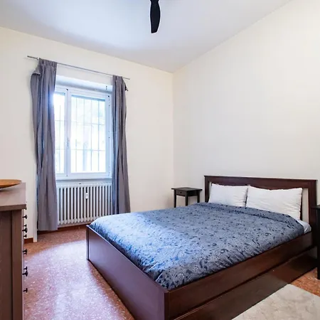 Lejlighed Entire Home/apt In Near Fairs And Navigli